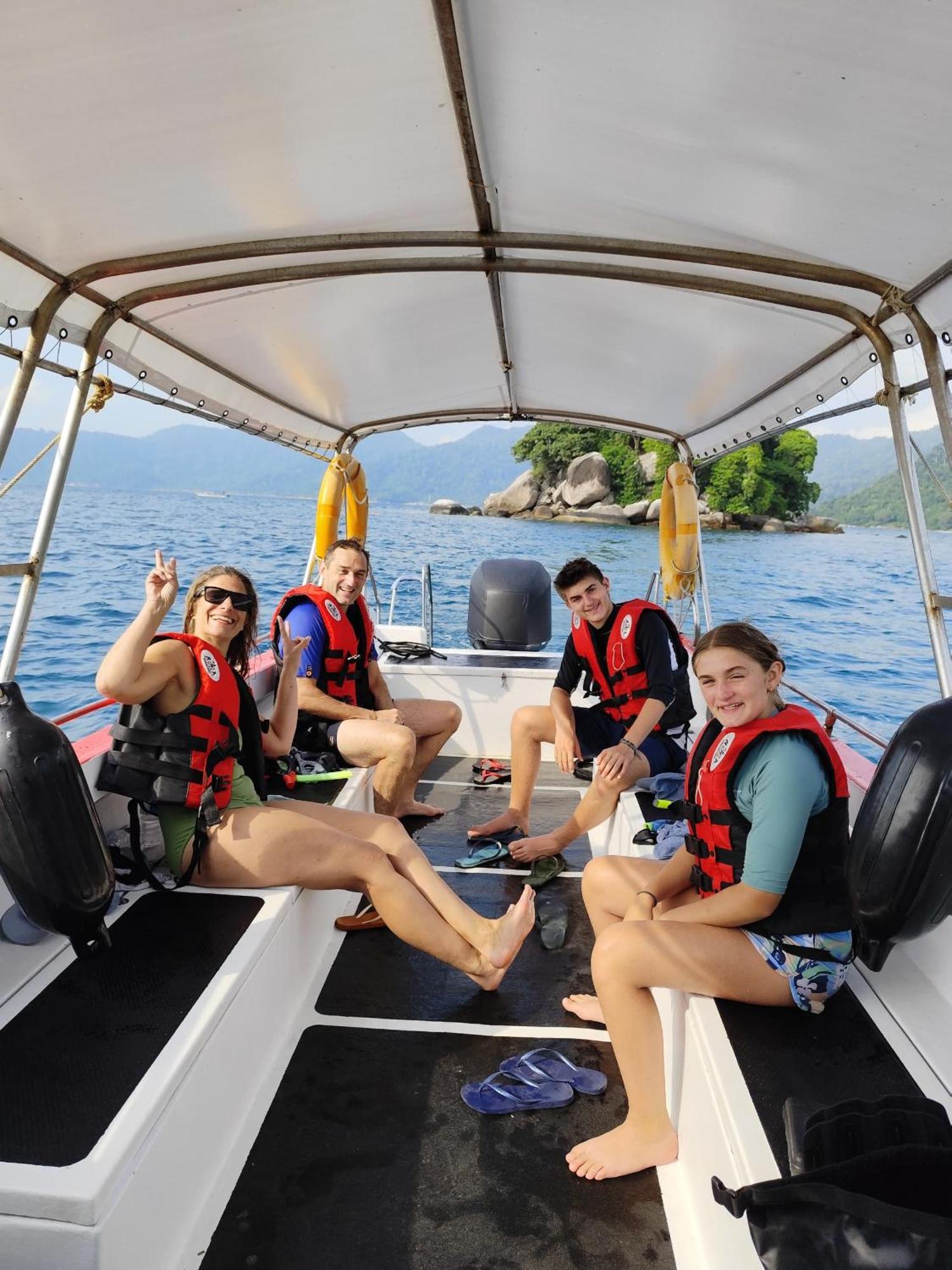 Home Away Tioman Island Kampung Genting Bagian luar foto